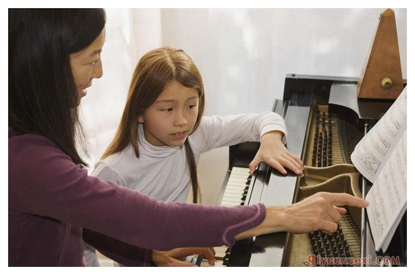 学钢琴的孩子听什么曲子合适?